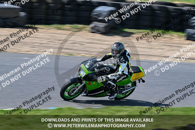 enduro digital images;event digital images;eventdigitalimages;lydden hill;lydden no limits trackday;lydden photographs;lydden trackday photographs;no limits trackdays;peter wileman photography;racing digital images;trackday digital images;trackday photos